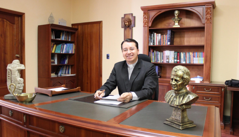 Father Juan Cárdenas Tapia, sdb. is the new Rector of the Salesian Polytechnic University of Ecuador