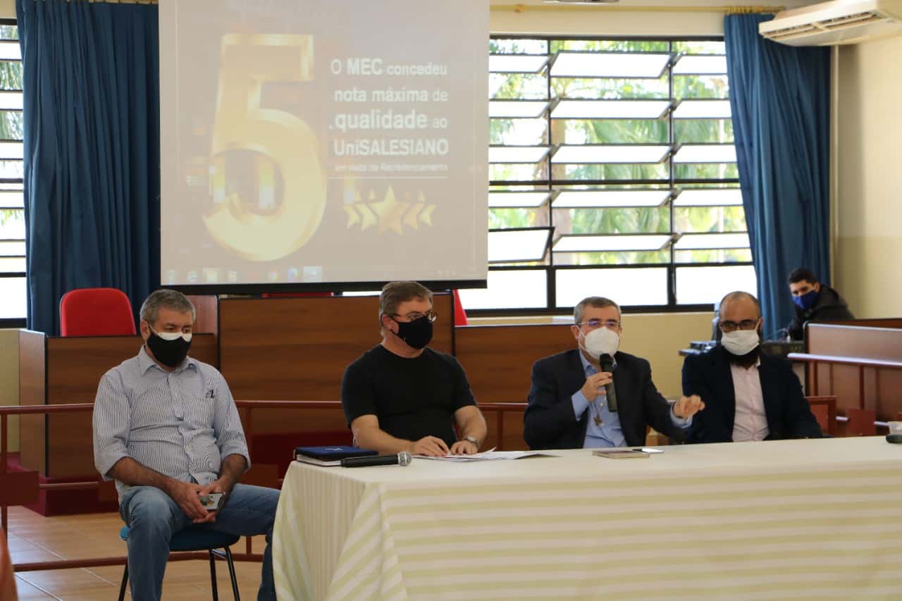 Chanceler do UniSALESIANO e Inspetor da Missão Salesiana de Mato Grosso fica contente com visita a UniSALESIANO, Araçatuba