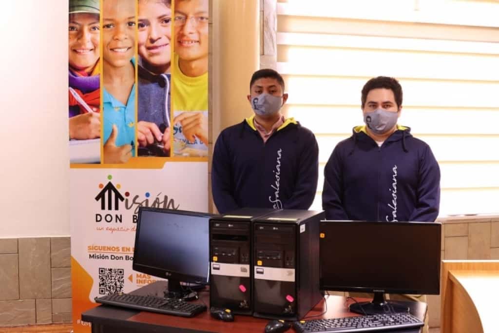 Students of the Salesian Polytechnic University of Ecuador part of the "Donate your Computer" campaign aimed at providing technological tools to vulnerable populations