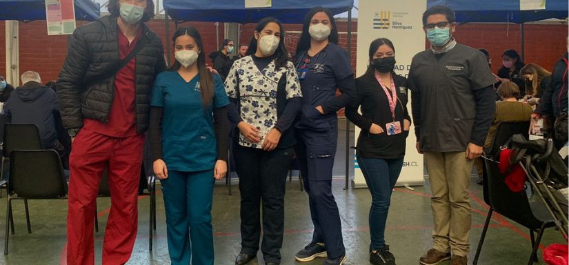 Estudiantes de Facultad de Salud de la Universidad Católica Silva Henríquez participan en instancia de prevención y promoción comunitaria, Chile
