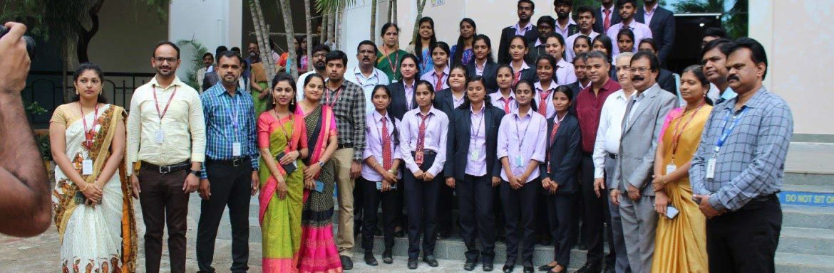 28 students from the Don Bosco Institute of Management Studies & Computer Applications are hired by MUTHOOT FIN CORP