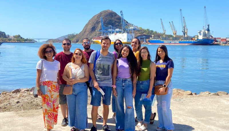 Alunos do alunos do 8º período de Arquitetura e Urbanismo do Centro Universitário Salesiano UniSALES, Brasil o iniciaram um projeto de reabilitação no Porto de Vitória