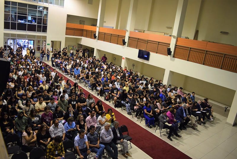 Facultad de Educación de la Universidad Católica Silva Henríquez, da la bienvenida 2023 a quienes inician su formación como docentes