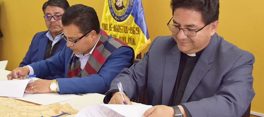 La Universidad Salesiana de Bolivia firma Convenio de Cooperación Interinstitucional con Instituto Tecnológico Don Bosco, en El Alto, con la participación de las Altas Autoridades de ambas instituciones, que enfatizan e impulsan año a año la presencia de Don Bosco en la Educación Superior.