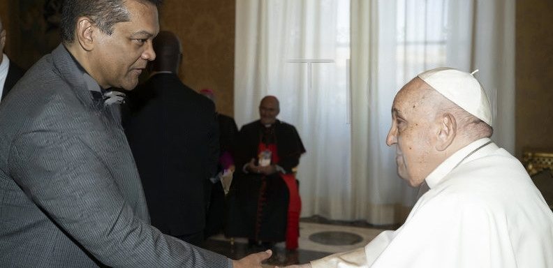Fr Oscar Lozano, General Coordinator of the Salesian Institutions of Higher Education IUS greets Pope Francis during the event "Towards a Polyhedric Vision" promoted by the Dicastery for Culture and Education at the Vatican.