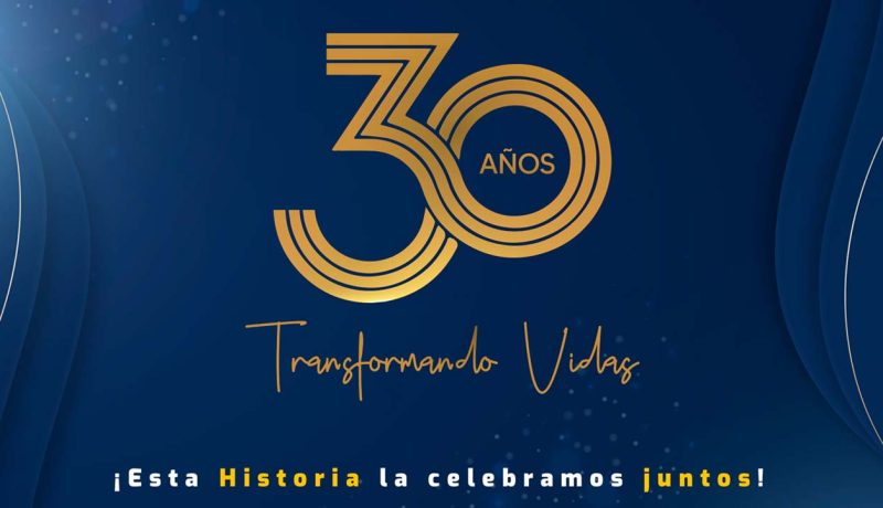 La Universidad Politécnica Salesiana (UPS) celebró sus 30 años de trayectoria educativa con una solemne sesión que reunió a estudiantes, docentes, autoridades y destacados invitados. El evento, realizado en el Teatro Universitario P. Carlos Crespi de la sede Cuenca