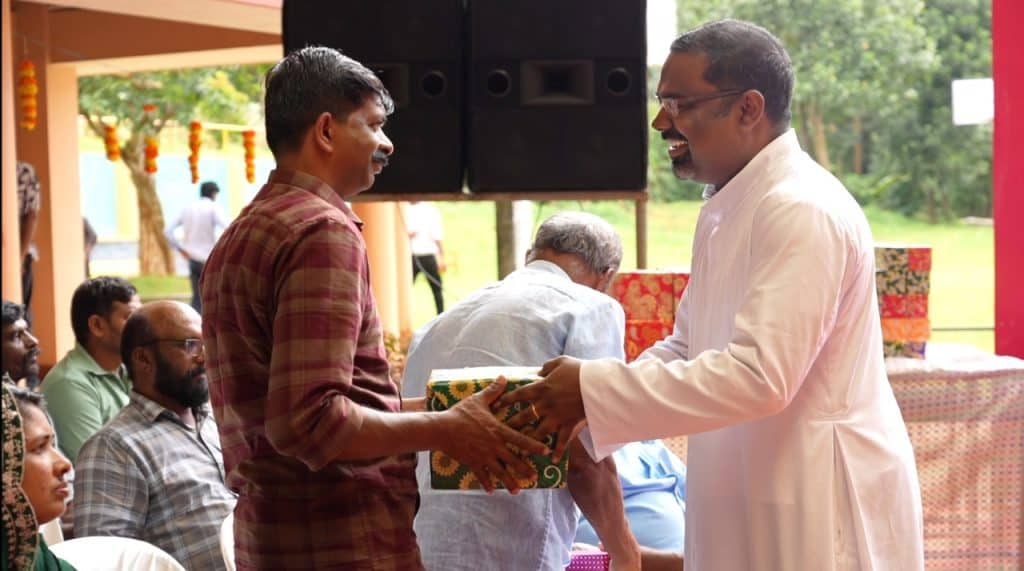 India - DBC Sulthan Bathery takes part in  Onam Celebration for Landslide Survivors, Promoting Unity and Support