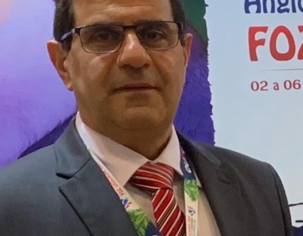 O Prof. Dr. Orlando Adas Saliba Junior, docente do Curso de Medicina do UniSALESIANO e especialista em Cirurgia Vascular e Medicina do Trabalho, liderou uma pesquisa que analisa a prevalência de trombose venosa profunda (TVP) em membros inferiores de pacientes acometidos pela Covid-19.