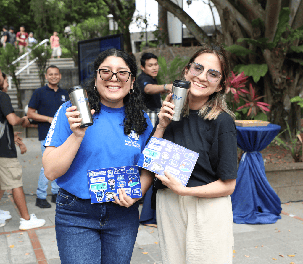 El Salvador - Celebran a lo grande fiesta de Don Bosco