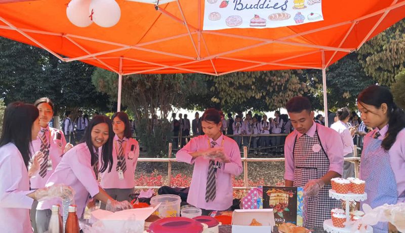 Don Bosco College, Tura, hosted a vibrant Food Fest and Musical Fiesta on 25 February, organized by the Bakery and Confectionery Vocational Training Course students. Led by Dr. Aksana Neah Ch Marak, the event featured 12 student groups preparing a variety of local, national, and international (Bhutan) dishes.