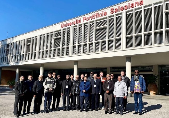 Incontro dei Presidi dei Centri Teologici: per un cammino sinodale,  Inizia oggi, martedì 11 febbraio 2025, e proseguirà fino a venerdì 14, presso la sede dell’Università Pontificia Salesiana (UPS) di Roma, l’Incontro dei Presidi delle Sezioni (Torino e Gerusalemme) e dei Centri Aggregati, Affiliati e Sponsorizzati della Facoltà di Teologia dell’UPS.