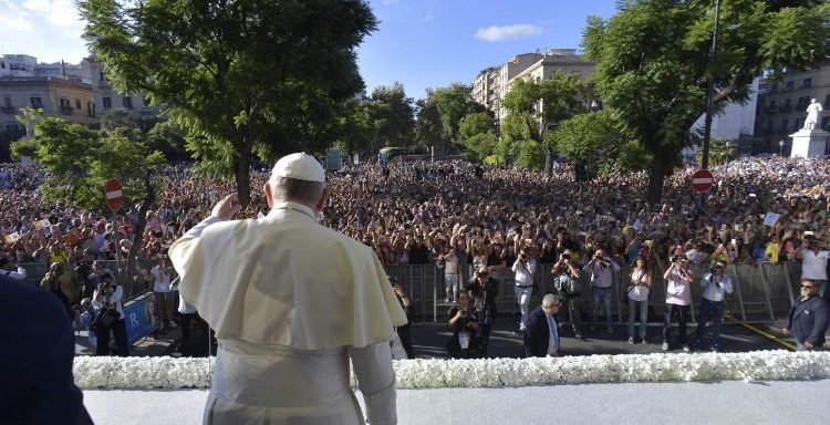 Il Papa: l’università sia inclusiva, serve lentezza per comprendere e cambiare