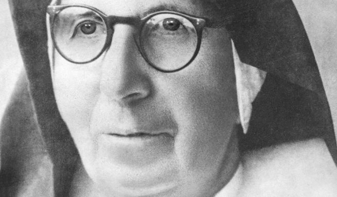 El viernes 13 de junio de 2025, a las 9:00, en la Sala del Consistorio del Palacio Apostólico Vaticano, el santo padre León XIV presidió la celebración de la Hora Tercia y el Consistorio Ordinario Público para la canonización de algunos beatos, cuyas causas fueron promovidas durante el pontificado del papa Francisco. En esta ocasión el Pontífice, en su primer Consistorio Ordinario Público, decretó que Maria Troncatti, hermana profesa de la Congregación de las Hijas de María Auxiliadora, nacida en Córteno Golgi (Italia) el 16 de febrero de 1883 y fallecida en Sucúa (Ecuador) el 25 de agosto de 1969, sea inscrita en el Álbum de los Santos el domingo 19 de octubre de 2025.