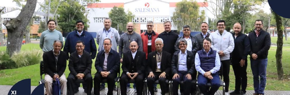 Del 22 al 24 de septiembre de 2025, Fundación Universitaria Salesiana SALESIANA reunió a los rectores, directores, coordinadores y asesores pastorales de las IUS América en el XI encuentro de Pastoral bajo la consigna “Acompañamiento Salesiano en la Universidad”, en modalidad presencial y virtual, un espacio de formación, reflexión y trabajo pastoral para crear acompañamiento en los jóvenes de todas las instituciones de educación superior salesianas.