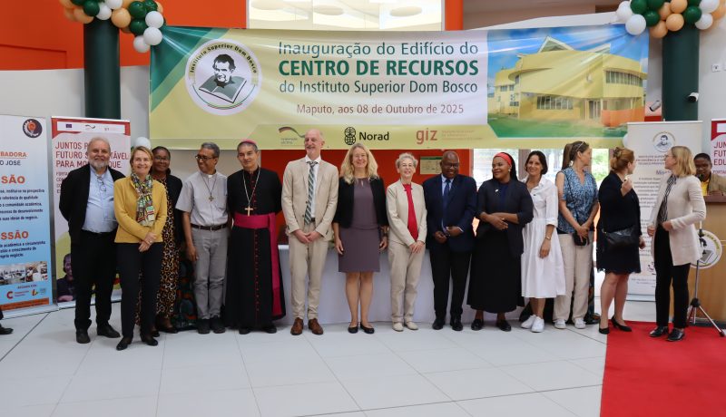 Mozambique – Inauguração do Edifício do Novo Centro de Recursos do Instituto Superior Dom Bosco (ISDB)