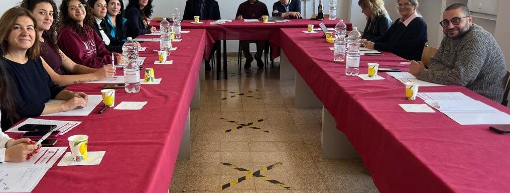 Il giorno 15 ottobre 2025 si è tenuto, presso l'Istituto Universitario IPU di Montefiascone, un importante evento dedicato all'approfondimento della Pedagogia Salesiana nell'ambito dell'Istruzione Superiore. L'incontro ha promosso una riflessione sull'identità salesiana e sulle prospettive future dell'istituzione nel contesto accademico.