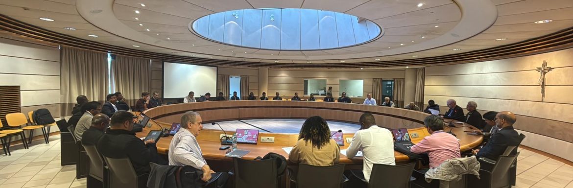 The second day of the International Conference on “Participatory Models in Salesian Higher Education: Synodal & Salesian Facilitation” unfolded with reflection at the Università Pontificia Salesiana. Following the spirit of communion and dialogue set during the opening day, participants engaged deeply with the realities, challenges, and opportunities shaping the present and future of higher education within the Salesian world.