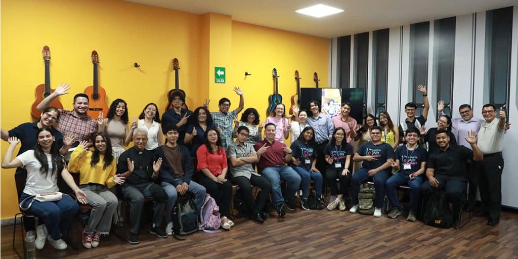 El Salvador - Visita del Coordinador General de las IUS a la UDB: diálogo, identidad y cooperación
