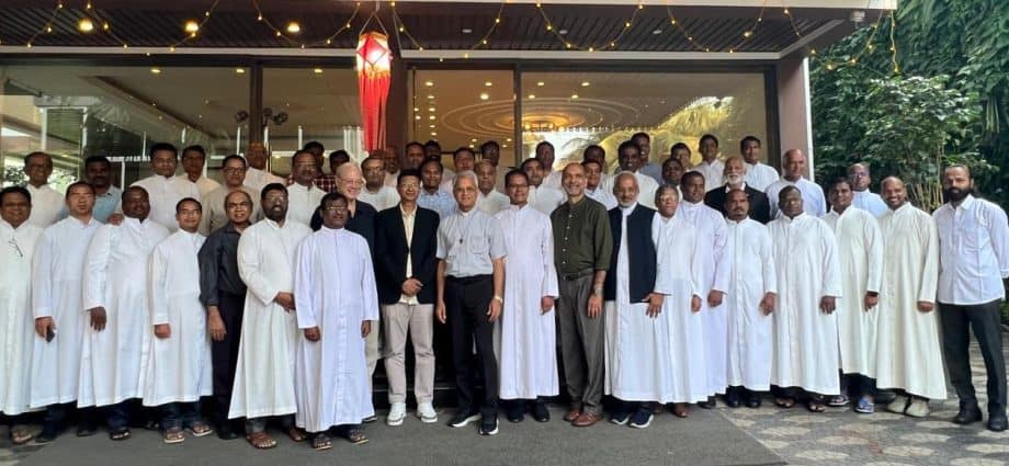 The Don Bosco Higher Education South Asia (DBHEI) Annual Conference and General Body Meeting concluded in Panjim after three days of dialogue, reflection, and collaborative planning. Hosted by the Salesian Province of Panjim from November 18 to 20, the gathering brought together more than 60 leaders and educators from across South Asia under the theme “Participatory Models of Higher Education.”