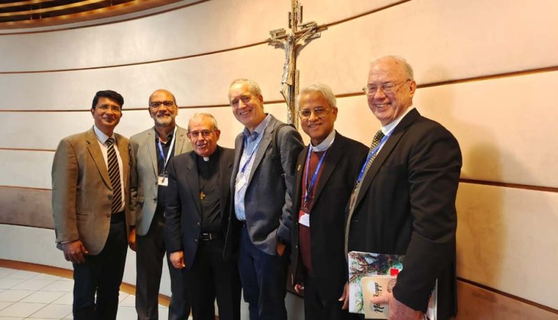 The Three-Day Conference on Salesian Facilitation came to a close on 30 October at the Salesian University, Rome, and concluded on 31st October 2025 at Sede Centrale Salesiana, Rome. It was preceded by the IUSTO one-day event on Salesian Facilitation in Higher Education on 23 October 2025 at Rebaudengo, Turin and marked a significant step in the effort to translate synodality—a way of walking together—into a concrete pedagogical and institutional methodology for higher education. Rooted in the Salesian tradition of participatory education, this initiative, as a pilot venture, seeks to enlarge an ongoing attempt to integrate listening, discernment, and co-responsibility into the very fabric of Salesian academic life.