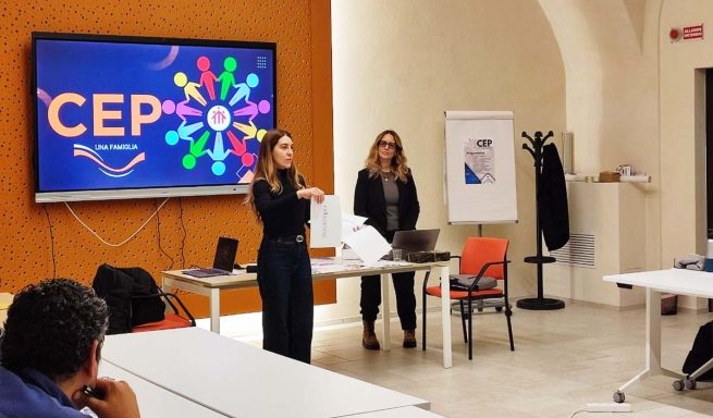 Nell’ambito del percorso di formazione di alta qualità promosso dall’Università Pontificia Salesiana (UPS) in collaborazione con il Settore per la Pastorale Giovanile, nella mattinata del 4 febbraio si è svolto un significativo momento di condivisione e formazione congiunta sul tema: “La CEP, un modello educativo”.