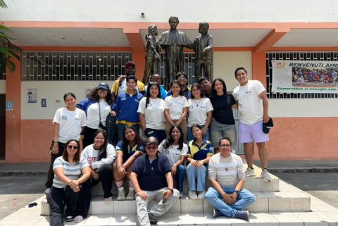 La Fundación Proyecto Salesiano Costa Norte vivió una de sus experiencias más significativas durante la reciente jornada de misiones, gracias a la presencia de 19 jóvenes misioneros de la Universidad Politécnica Salesiana (UPS) de Guayaquil, quienes llegaron con entusiasmo, alegría y un profundo sentido de compromiso para compartir su fe y vocación de servicio con niños, niñas, adolescentes y jóvenes de nuestros centros de referencia.