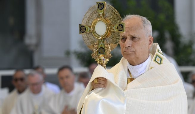 Con su llegada a Madrid el 6 de junio de 2026, el papa León XIV inauguró su cuarto viaje apostólico internacional, una visita que lo está llevando a través de diversas regiones de España bajo el mensaje “Alzad la mirada”. Las primeras dos jornadas estuvieron caracterizadas por encuentros con las instituciones del país, momentos de cercanía a las realidades sociales y citas dedicadas a los jóvenes y al mundo de la cultura.