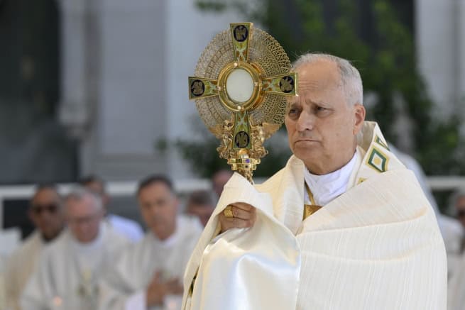 Con su llegada a Madrid el 6 de junio de 2026, el papa León XIV inauguró su cuarto viaje apostólico internacional, una visita que lo está llevando a través de diversas regiones de España bajo el mensaje “Alzad la mirada”. Las primeras dos jornadas estuvieron caracterizadas por encuentros con las instituciones del país, momentos de cercanía a las realidades sociales y citas dedicadas a los jóvenes y al mundo de la cultura.