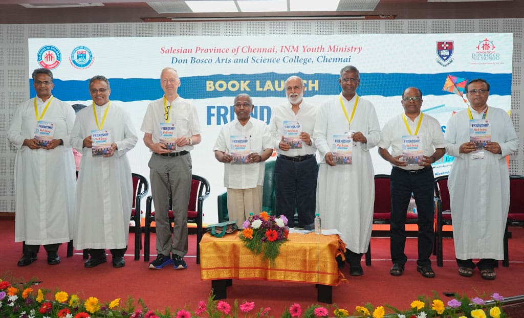 The seminar launched the new book&nbsp;Friendship as Well-being in the AI Era: New Models of Youth Accompaniment&nbsp;by Fr M. John Alexander SDB (Kristu Jyoti Publications, Bengaluru). The study,&nbsp;also carried out thanks to the support of the DON BOSCO NEL MONDO Foundation, draws on the voices of 4,527 young people across twenty-four Indian states (through surveys, focus groups and interviews) and it is among the largest studies of youth friendship in the country. Its method is its message: rather than delivering a verdict on the young, it listens to them.