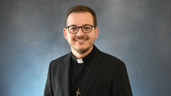 Padre Fabio Attard, nomeou o padre Pedro André Pinto Junior, como novo diretor da ANS – Agência iNfo Salesiana, substituindo o padre Harris Pakkam, no cargo desde junho de 2021.