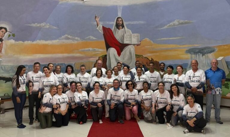 O Reitor do UniSALESIANO e Diretor da Presença Salesiana em Araçatuba, Pe. Paulo Vendrame, participou de uma experiência de peregrinação, espiritualidade e conexão com a natureza na Chapada dos Guimarães, em Mato Grosso. Denominada “Peregrinação no Sonho de Dom Bosco”, a atividade reuniu 32 peregrinos e foi organizada pela Auxiliadora Turismo, com saída de Cuiabá (MT).