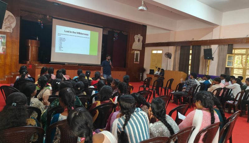 Don Bosco Vazhikaatti – Chennai hosted the Bosco Employability Skill Training (BEST) Programme at Don Bosco College, Yelagiri Hills, on 17 and 18 September, equipping 427 first- and second-year students with vital career awareness and employability skills. The two-day initiative offered exposure to emerging technologies, career pathways, and practical preparation for future opportunities, enabling students to make more informed academic and professional choices.