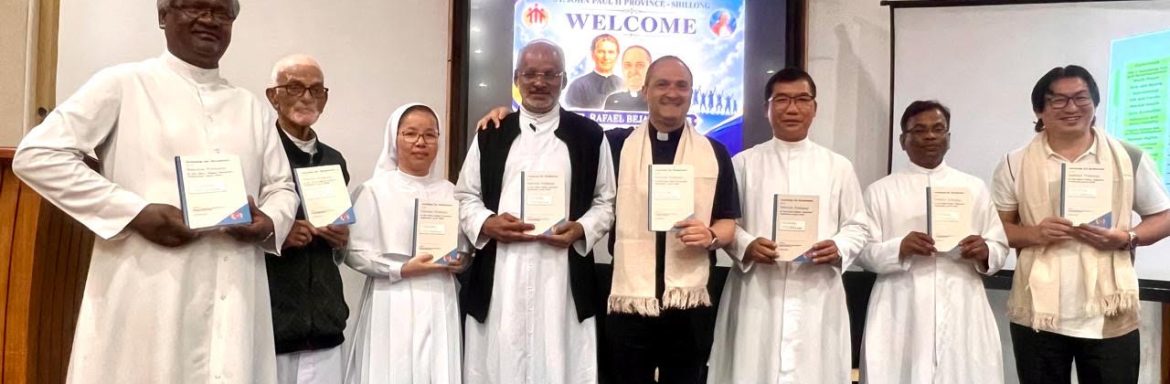 The research publication, titled “Assessing the Realisation of the Salesian Pedagogy in Don Bosco Higher Education Institutions across India”, was formally released by Rev. Fr. Rafael Bejarano SDB, General Counsellor for Youth Ministry, in the presence of leading educators, researchers, and institutional heads.